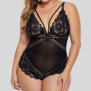 Plus size sexy LINGERIE